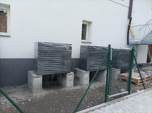 Instalace řady tepelných čerpadel HOTJET do kaskády - Čáslav