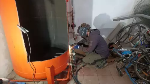 Instalace tepelného čerpadla HOTJET a odborná likvidace staré akumulační nádrže - Černošice