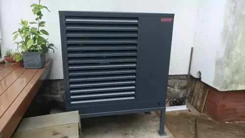 Likvidace starého kotle a instalace tepelného čerpadla HOTJET - Jílové u Prahy