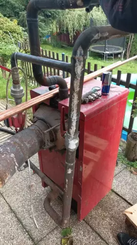 Likvidace starého kotle a instalace tepelného čerpadla HOTJET - Jílové u Prahy