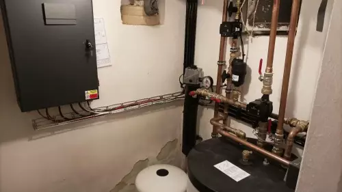 Likvidace starého kotle a instalace tepelného čerpadla HOTJET - Jílové u Prahy