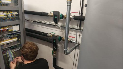 Instalace řady tepelných čerpadel a jejich vzájemné propojení - Ml. Boleslav