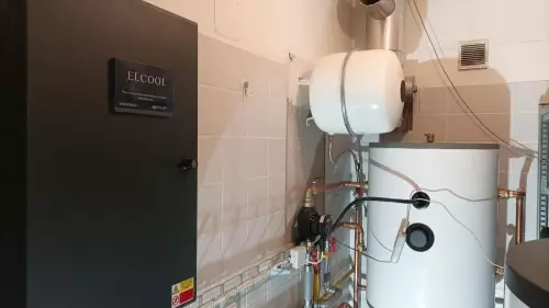 Instalace tepelného čerpadla HOTJET a akumulační nádrže - Skuhrov