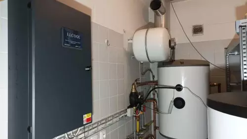 Instalace tepelného čerpadla HOTJET a akumulační nádrže - Skuhrov