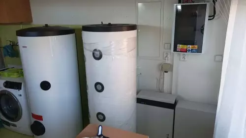 Instalace tepelného čerpadla HOTJET a akumulační nádrže - Uhl. Janovice