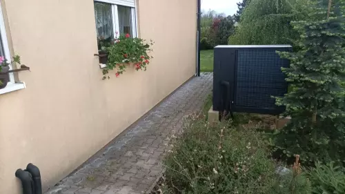 Instalace tepelného čerpadla HOTJET a akumulační nádrže - Uhl. Janovice
